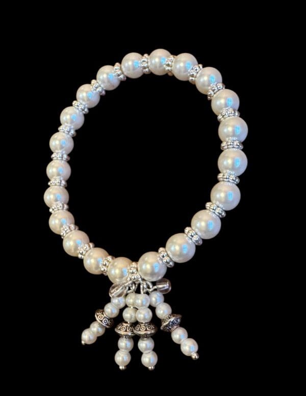 Dangling Cultured Pearl Bracelet