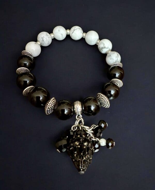 Natural White Howlite and Onyx Stone Bracelet Set - Image 2